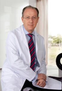Dr Ros Berruezo, especialista en reproducción asistida